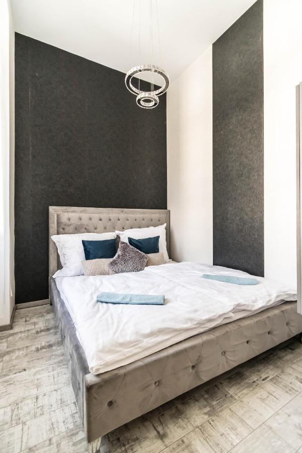 George'S Luxury Apartment At Danube ブダペスト エクステリア 写真